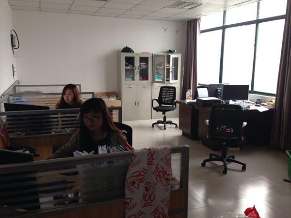 ��˾����